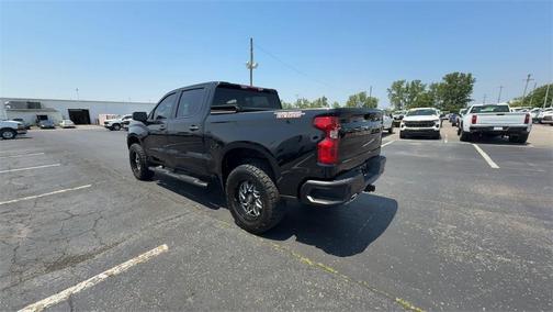 2022 Chevrolet Silverado 1500 Custom Trail Boss