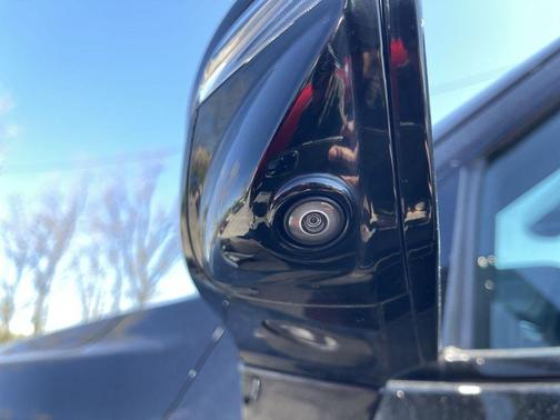 Onyx Black 2021 GMC Yukon AT4