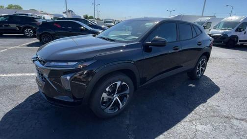 Mosaic Black Metallic 2026 Chevrolet Trax 1RS