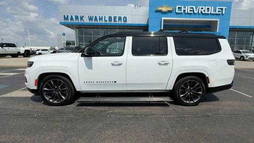 Bright White Clearcoat 2024 Jeep Grand Wagoneer L Series III