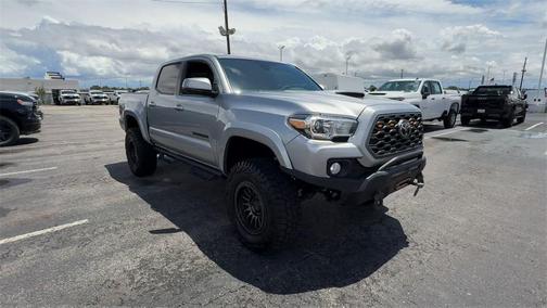 2020 Toyota Tacoma TRD Sport