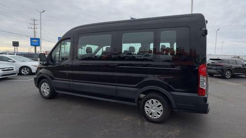 2022 Ford Transit-350 XLT