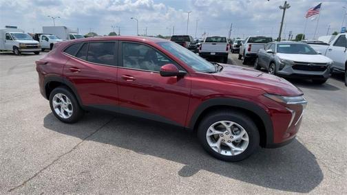 2025 Chevrolet Trax LS