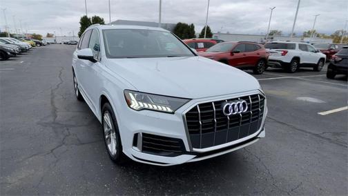 2023 Audi Q7 55 Premium
