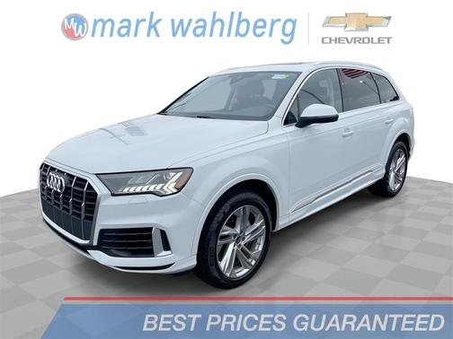 2023 Audi Q7 55 Premium