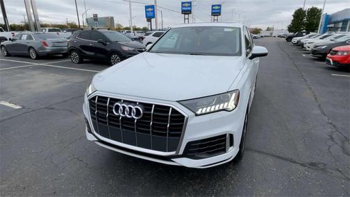 2023 Audi Q7 55 Premium
