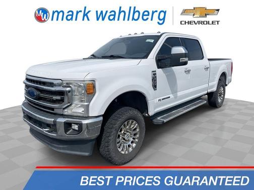 Oxford White 2022 Ford F-350 Lariat Super Duty