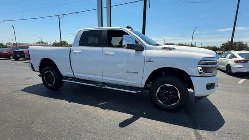Bright White Clearcoat 2025 RAM 2500 Laramie