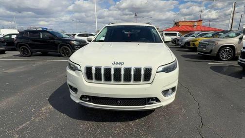 2019 Jeep Cherokee Overland