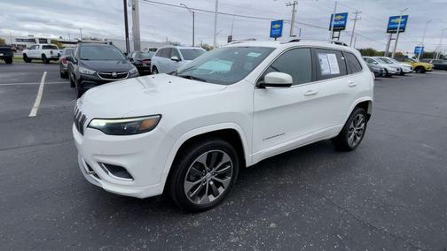 2019 Jeep Cherokee Overland