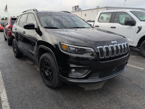 2022 Jeep Cherokee Latitude Lux