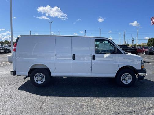 2025 Chevrolet Express 2500 Work Van