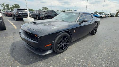Pitch Black Clearcoat 2023 Dodge Challenger R/T Scat Pack