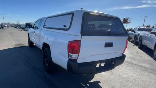 2017 Toyota Tacoma SR