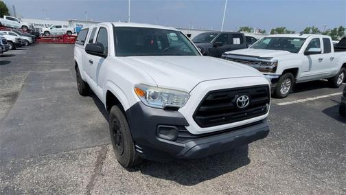 2017 Toyota Tacoma SR