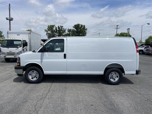2025 Chevrolet Express 2500 Work Van