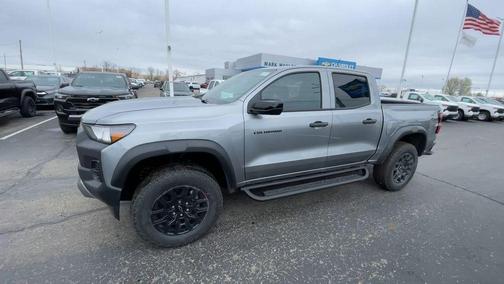 Sterling Gray Metallic 2026 Chevrolet Colorado Trail Boss