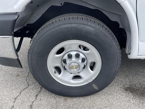 2025 Chevrolet Express 2500 Work Van