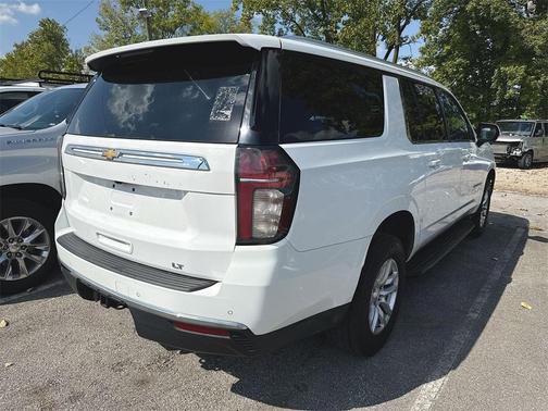 2021 Chevrolet Suburban LT