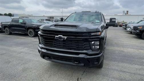 2026 Chevrolet Silverado 2500 Custom