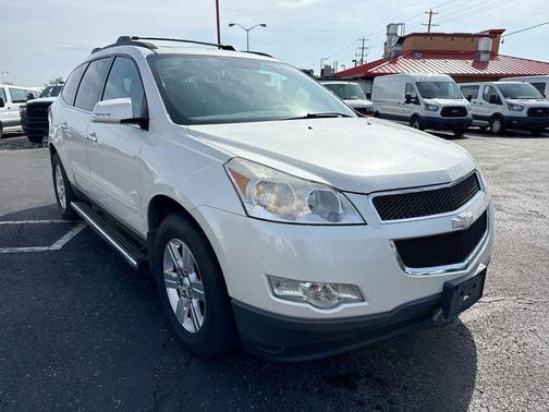 2012 Chevrolet Traverse 2LT