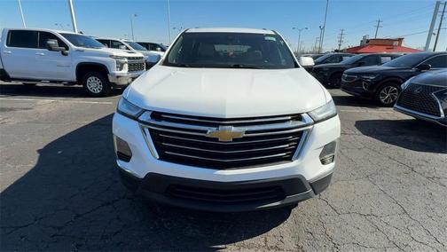 2022 Chevrolet Traverse LT Cloth