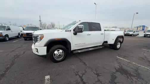 2022 GMC Sierra 3500 Denali