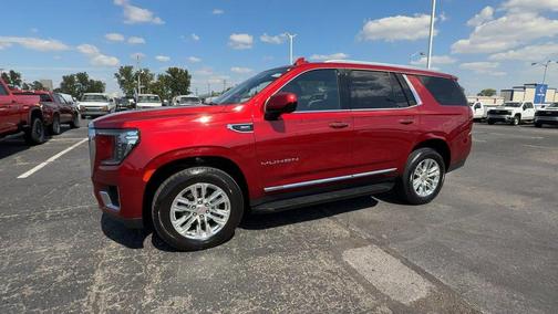 Volcanic Red 2023 GMC Yukon SLT