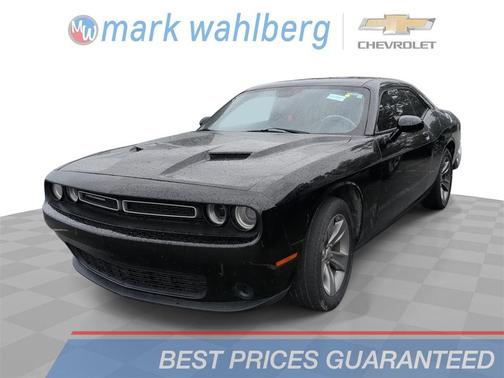 2016 Dodge Challenger SXT
