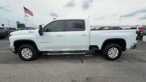 Summit White 2024 Chevrolet Silverado 2500 LT