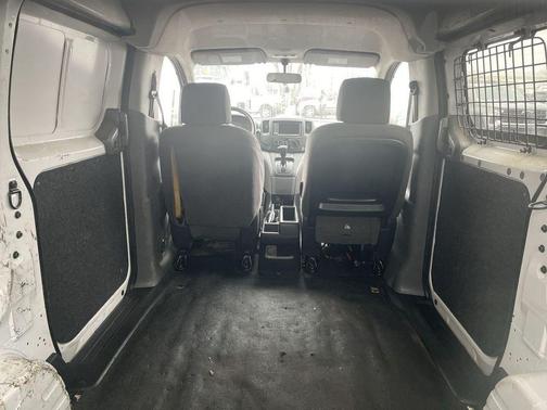 2021 Nissan NV200 S