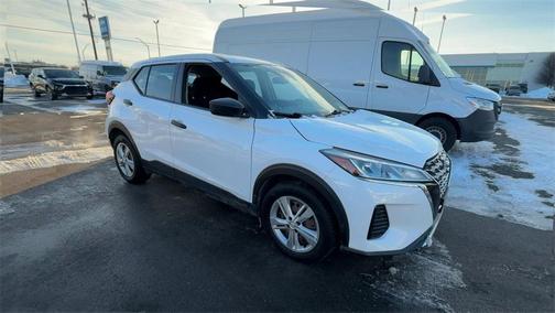 2023 Nissan Kicks S