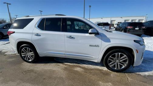 2022 Chevrolet Traverse High Country
