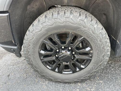 Ebony Twilight Metallic 2023 GMC Sierra 3500 Denali