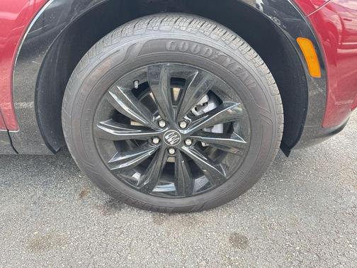 Cinnabar Metallic 2024 Buick Envista Sport Touring