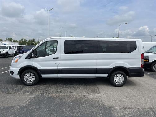 2022 Ford Transit-350 XLT