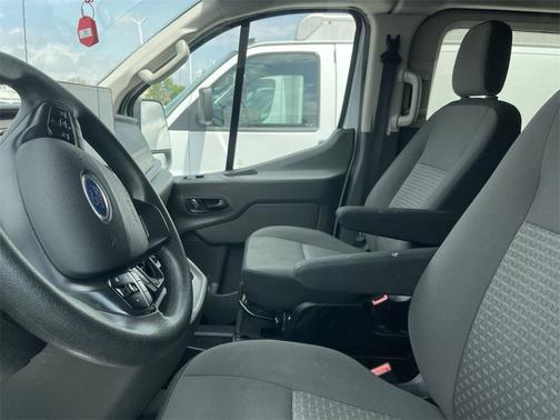 2022 Ford Transit-350 XLT