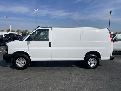 2024 Chevrolet Express 2500 Work Van