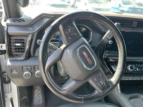 2024 GMC Sierra 2500 AT4