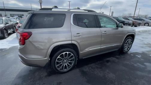 2022 GMC Acadia Denali