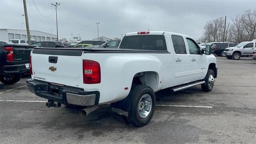2011 Chevrolet Silverado 3500 LT