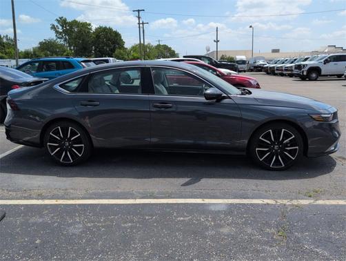 2023 Honda Accord Hybrid Touring