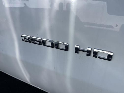 2015 Chevrolet Silverado 3500 WT