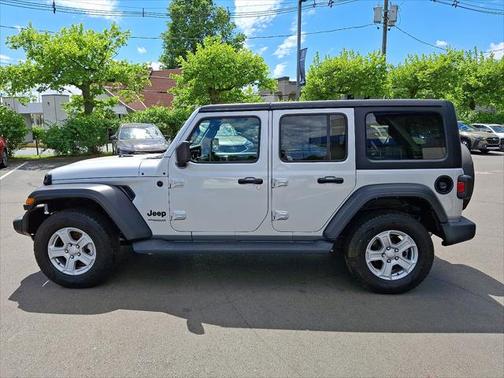 2022 Jeep Wrangler Unlimited Sport
