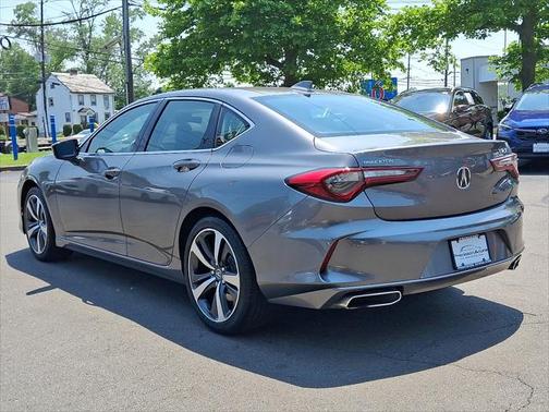 2025 Acura TLX Technology
