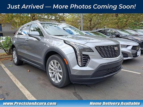 2023 Cadillac XT4 Luxury