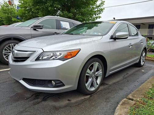 2015 Acura ILX 2.0L w/Premium Package