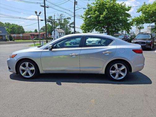 2015 Acura ILX 2.0L w/Premium Package