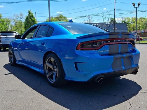 B5 Blue Pearlcoat 2019 Dodge Charger SRT Hellcat