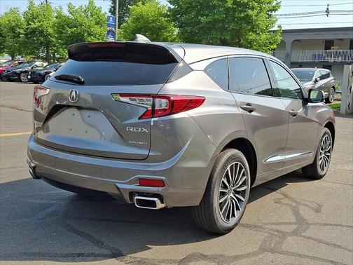 2025 Acura RDX Advance Package